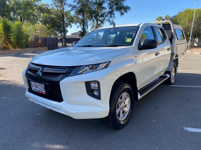 2019 Mitsubishi Triton GLX+ MR MY19 4X4 Dual Range White