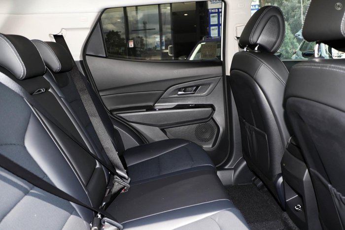 2024 SsangYong Korando Ultimate LTD C300 MY23 Grand White