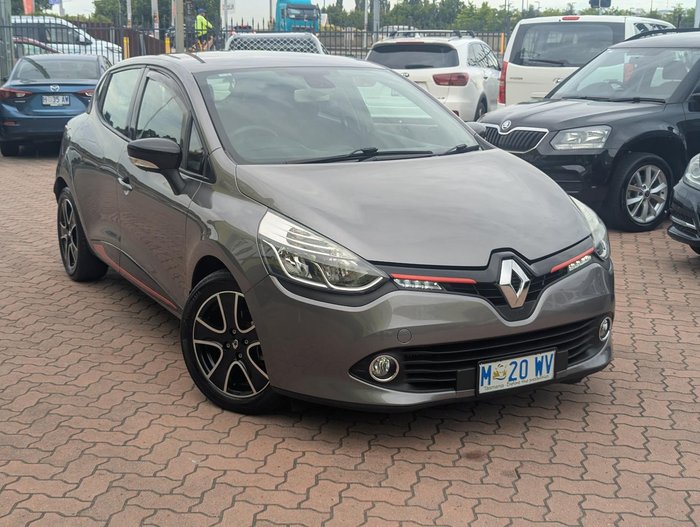 2014 Renault Clio Expression IV B98 Grey