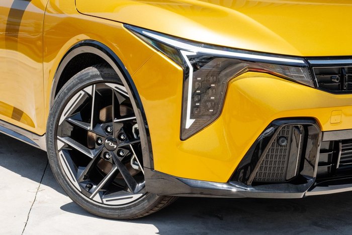 2025 Kia K4 GT-Line