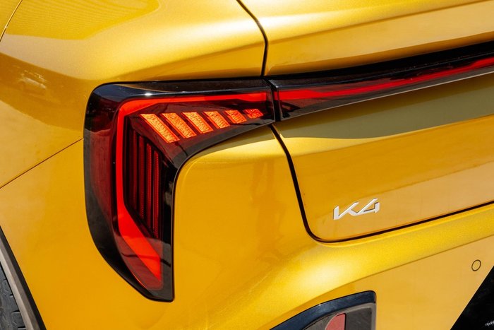 2025 Kia K4 GT-Line