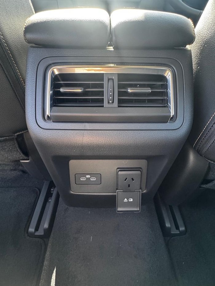 2025 Mazda CX-60 D50e Evolve