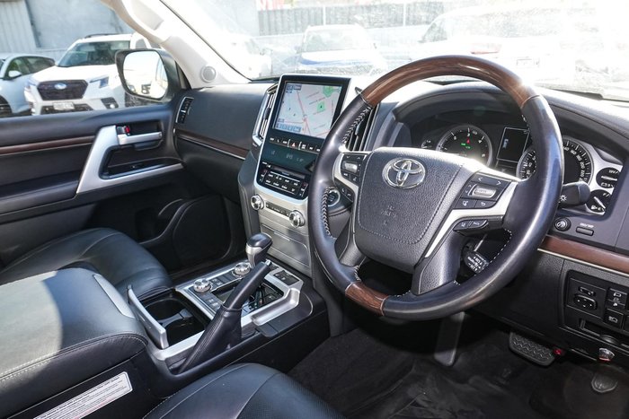 2020 Toyota Landcruiser Sahara