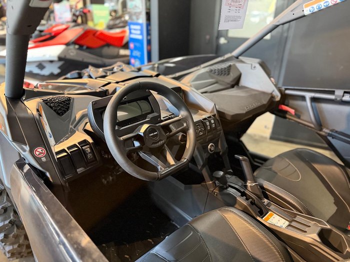 2024 Can-Am Maverick X3 X DS Turbo RR Maverick Black