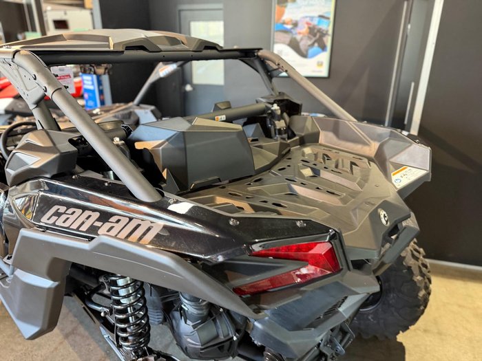 2024 Can-Am Maverick X3 X DS Turbo RR Maverick Black