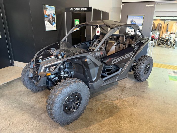 2024 Can-Am Maverick X3 X DS Turbo RR Maverick Black