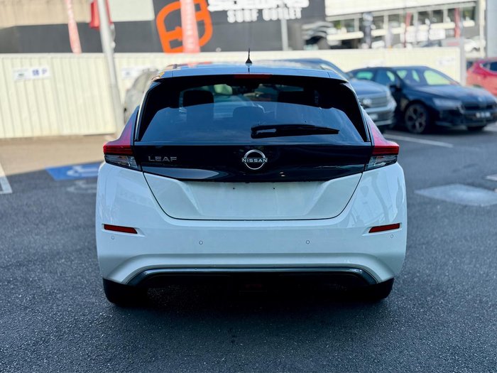 2023 Nissan LEAF