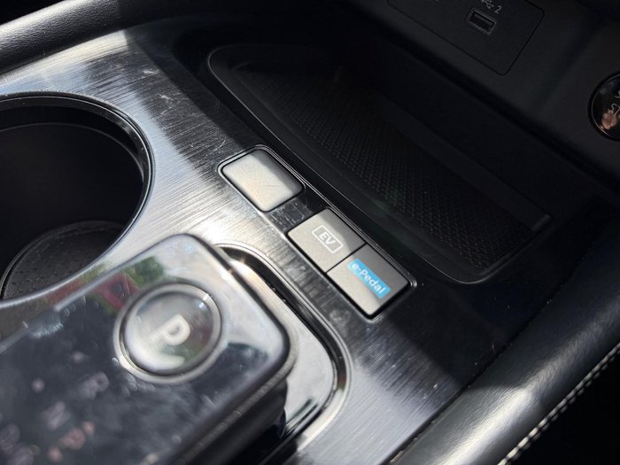 2023 Nissan X-TRAIL ST-L e-POWER