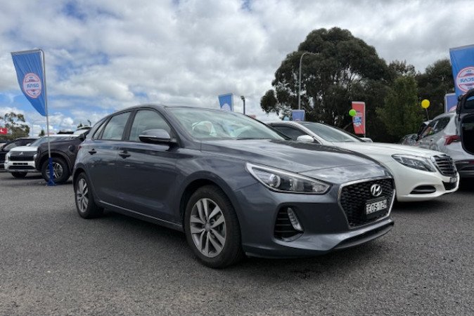 2019 HYUNDAI i30
