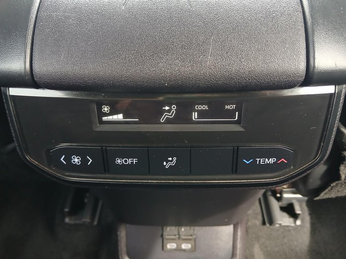 2022 Toyota Kluger GX