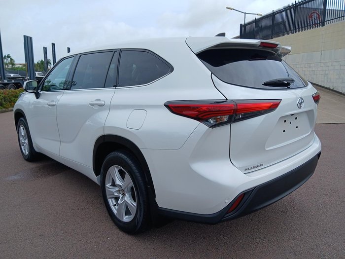 2022 Toyota Kluger GX