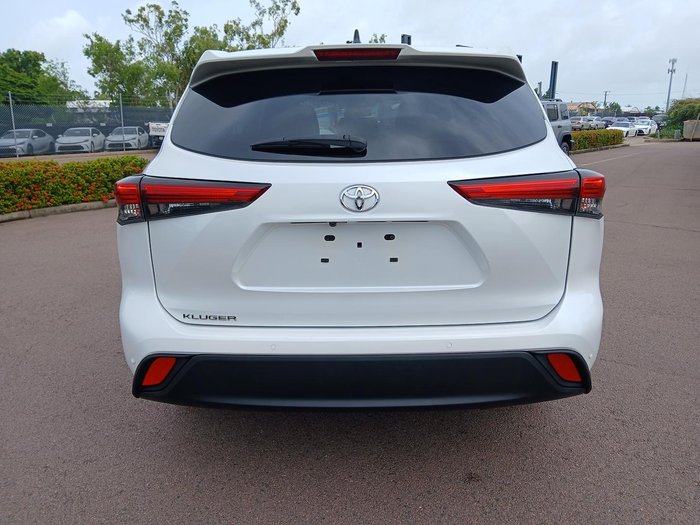 2022 Toyota Kluger GX