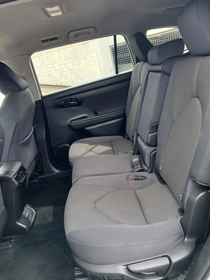 2022 Toyota Kluger GX