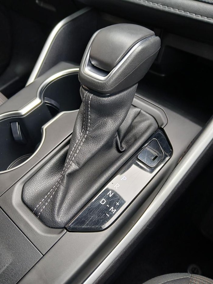 2022 Toyota Kluger GX