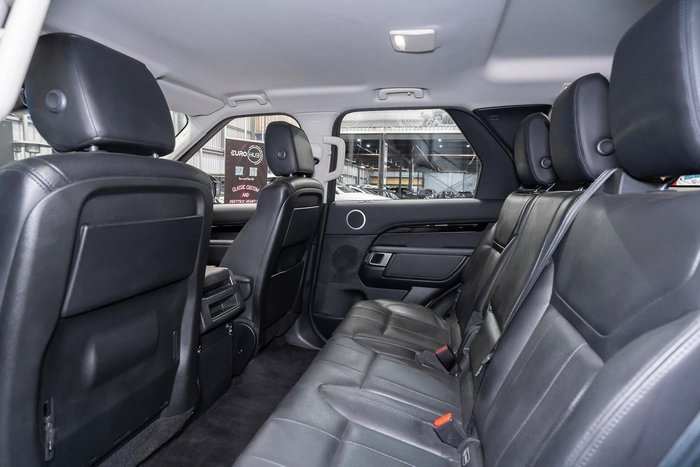 2019 Land Rover Discovery SD6 SE Series 5 MY20 4X4 Dual Range Fuji White