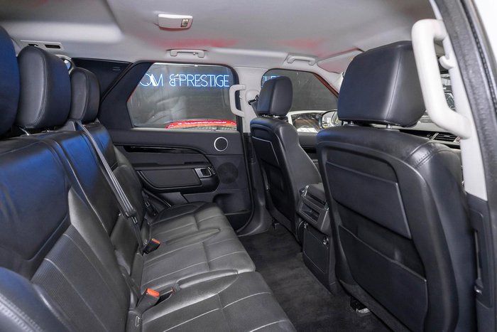 2019 Land Rover Discovery SD6 SE Series 5 MY20 4X4 Dual Range Fuji White