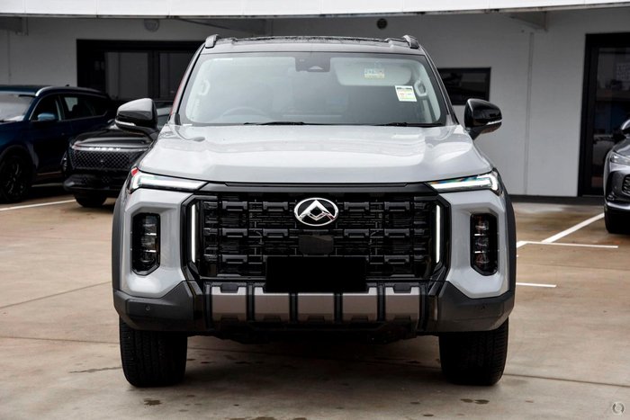 2025 LDV D90 Executive