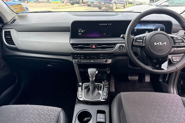 2025 Kia Seltos Sport+ SP2 PE MY26 Fusion Black (FSB)