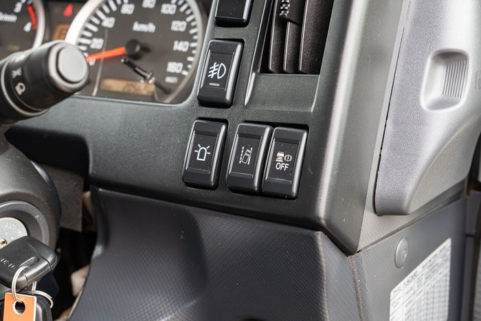 2022 Isuzu N Series NNR 45-150