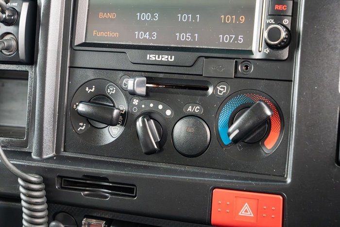 2022 Isuzu N Series NNR 45-150