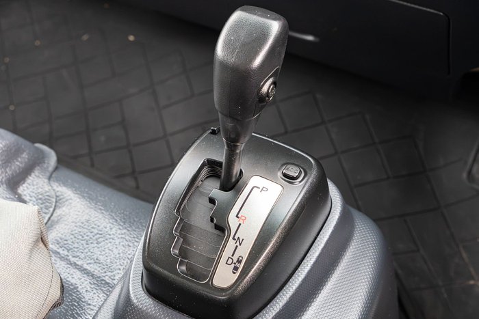 2022 Isuzu N Series NNR 45-150