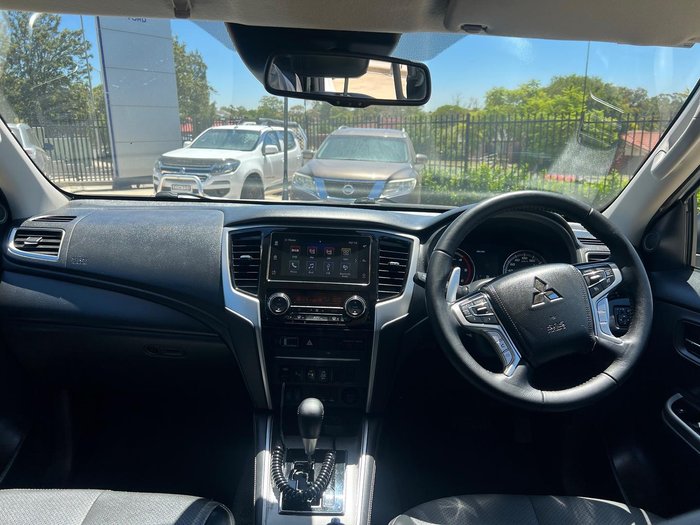 2022 Mitsubishi Triton GLS