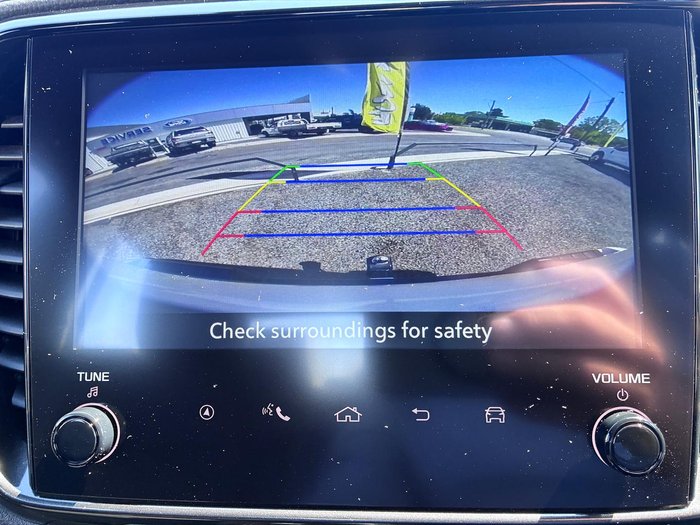 2025 Isuzu D-MAX BLADE