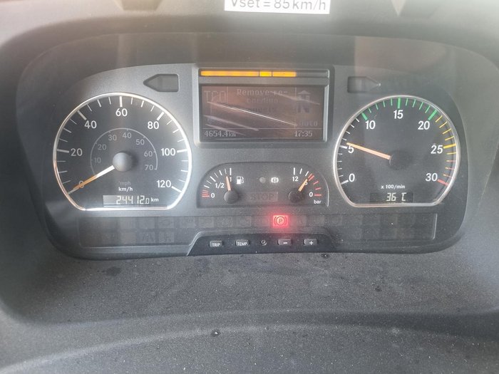 2014 Grove GMK5130 2 White