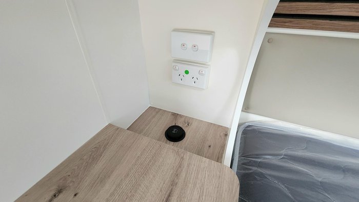 2026 New Age Caravans My26 Owl Expedition 19’