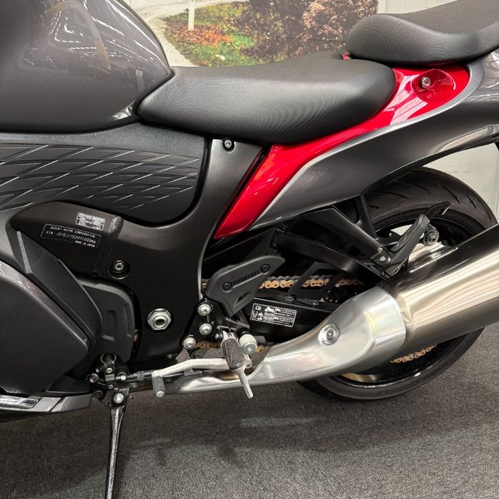 2023 Suzuki GSX1300RR (HAYABUSA) Silver