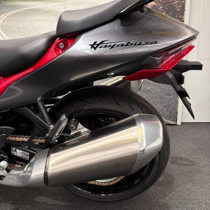 2023 Suzuki GSX1300RR (HAYABUSA) Silver