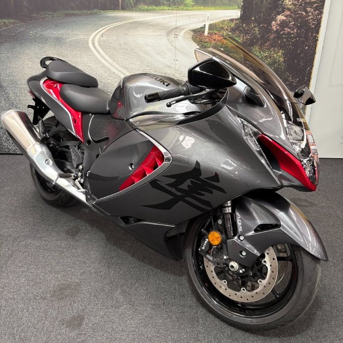 2023 Suzuki GSX1300RR (HAYABUSA) Silver