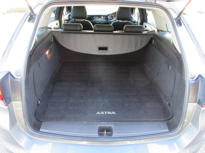 2017 Holden Astra LS+