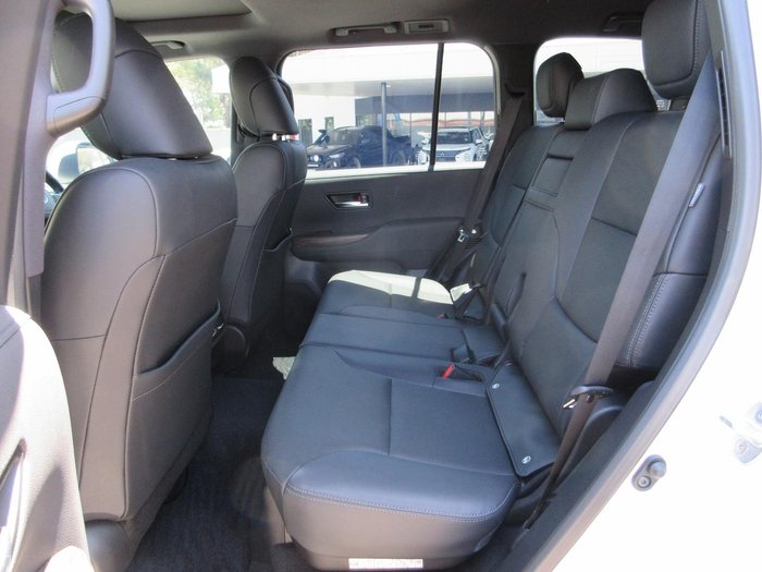 2023 Toyota Landcruiser VX