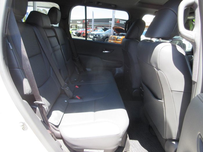 2023 Toyota Landcruiser VX