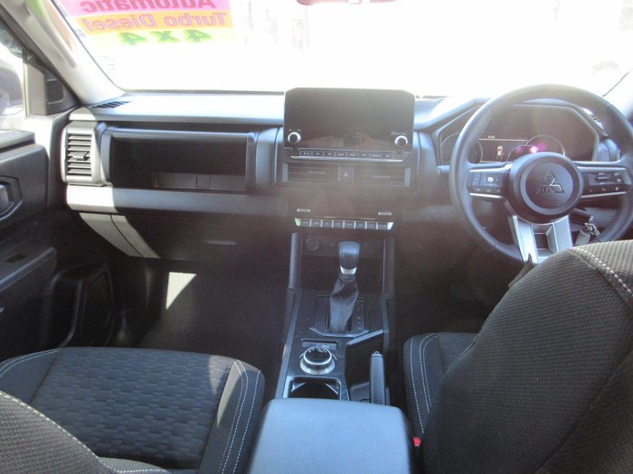 2024 Mitsubishi Triton GLX-R