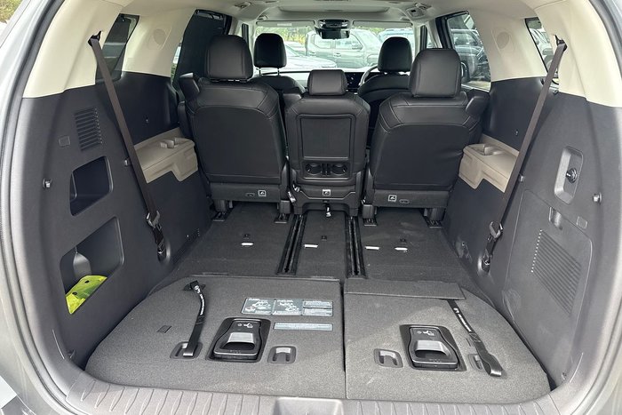 2025 Kia Carnival GT-Line KA4 PE MY26 Ceramic Silver (CS)