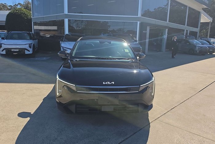 2025 Kia K4 S