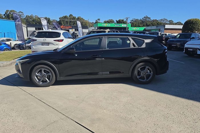 2025 Kia K4 S
