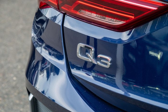 2022 Audi Q3 40 TFSI S line