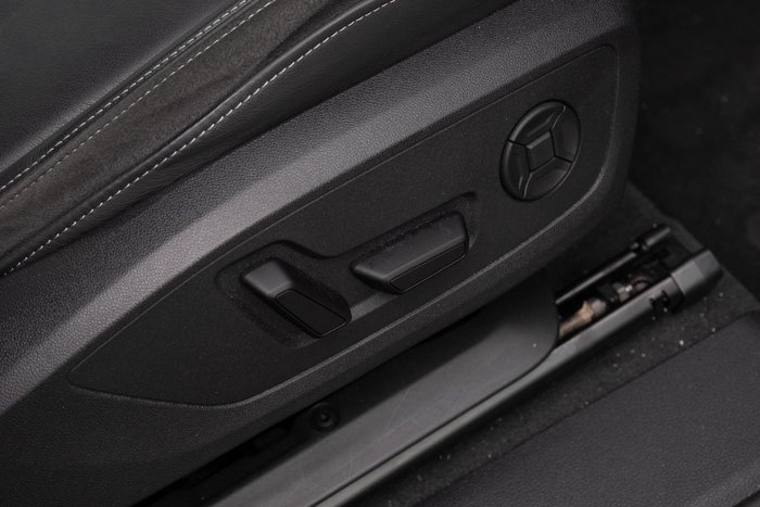 2022 Audi Q3 40 TFSI S line