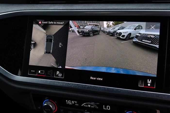 2022 Audi Q3 40 TFSI S line