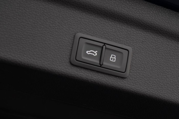 2022 Audi Q3 40 TFSI S line