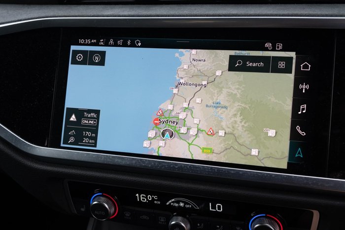 2022 Audi Q3 40 TFSI S line