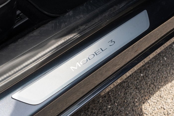 2019 Tesla Model 3 Performance