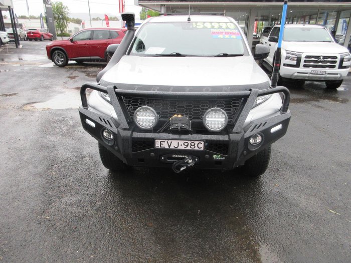 2023 Mitsubishi Triton GLX-R