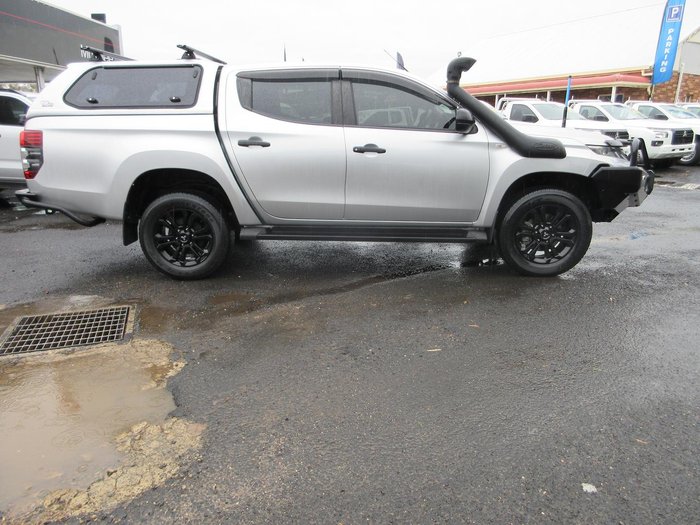 2023 Mitsubishi Triton GLX-R