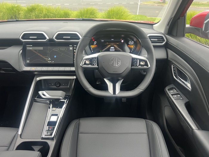 2025 MG ZS Essence Hybrid+