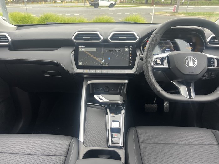 2025 MG ZS Essence Hybrid+