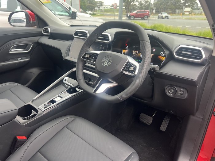 2025 MG ZS Essence Hybrid+